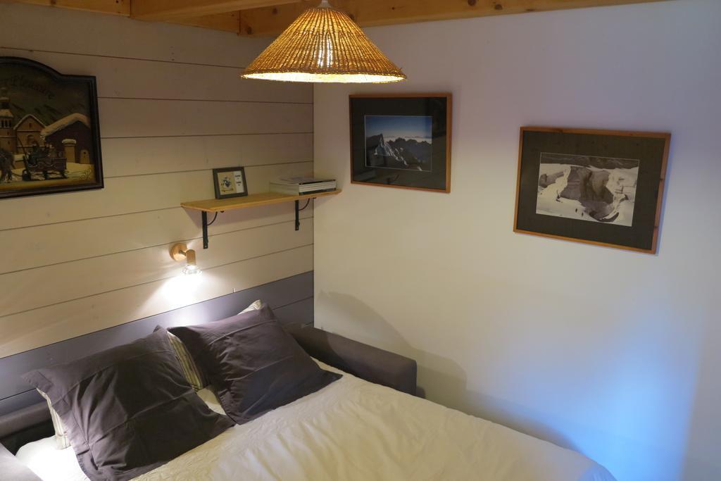 Villa La Planque Des Marmottes Servoz Habitación foto